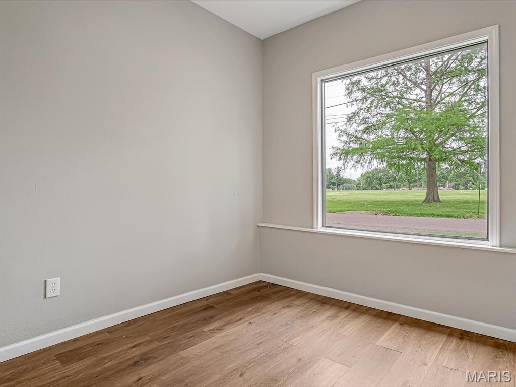 1516 Ash Street Property Photo 13