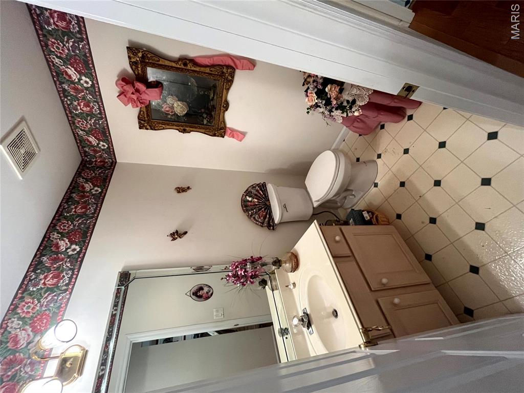 5 Woods Fort Court Property Photo 25