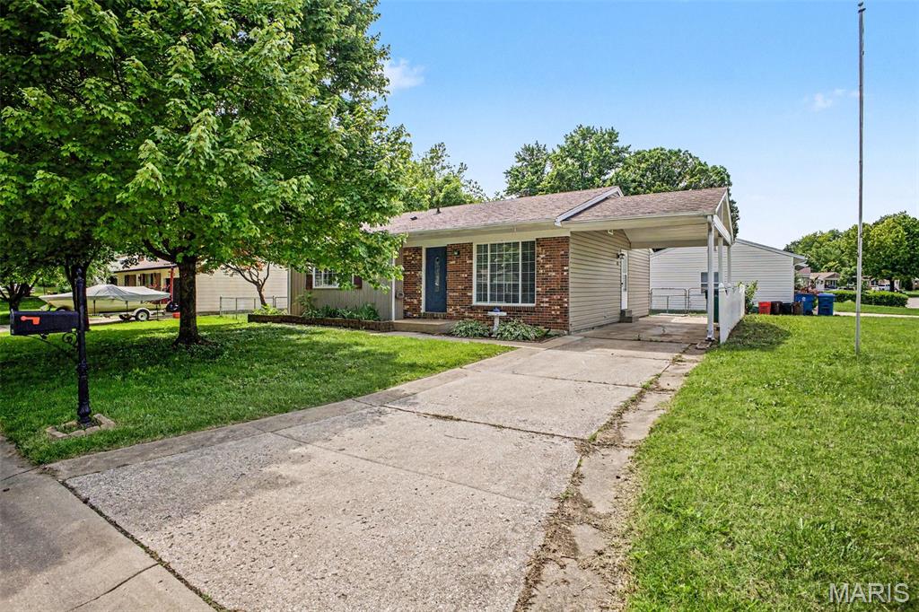 2737 Essex Street Property Photo 1