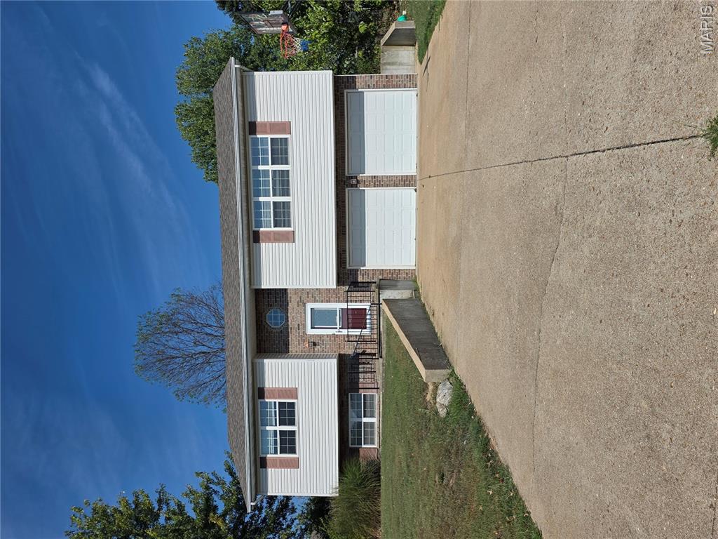19725 Stallion Drive Property Photo 1