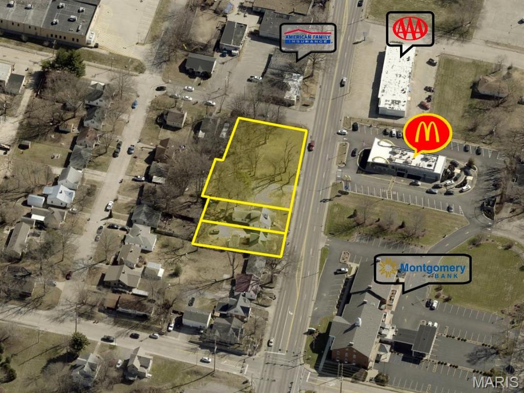 2004 Broadway Street Property Photo 2