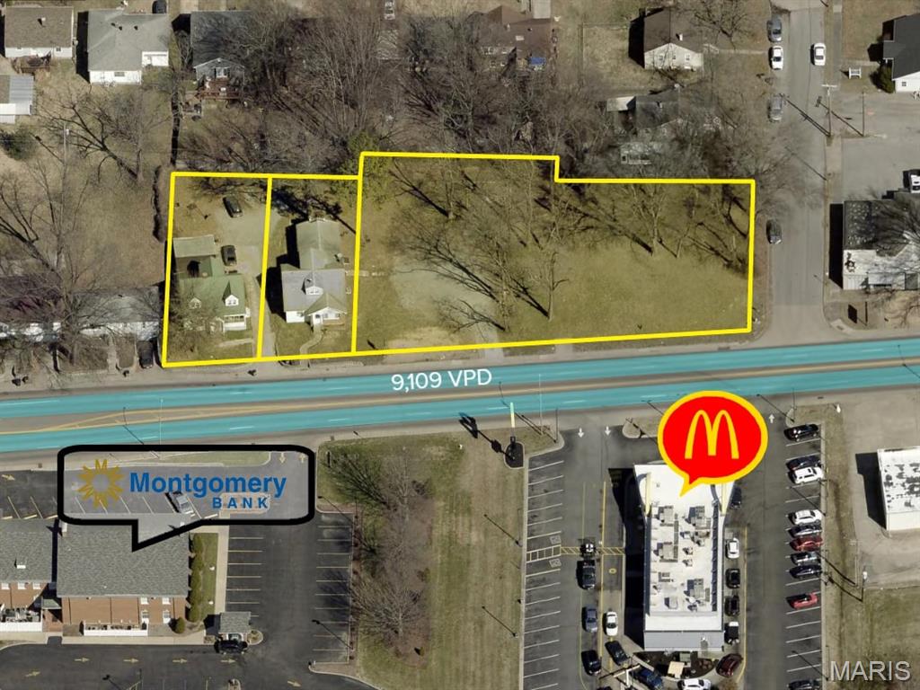2004 Broadway Street Property Photo 3