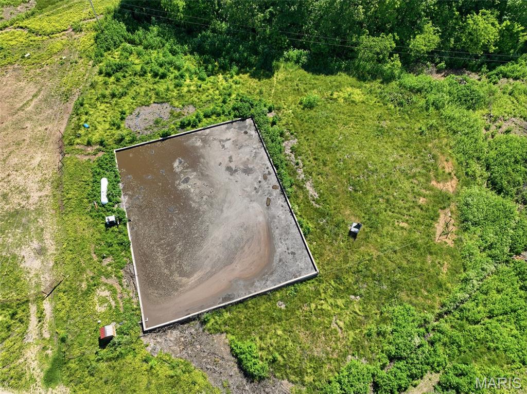 9290 Burton Branch Road Property Photo 8