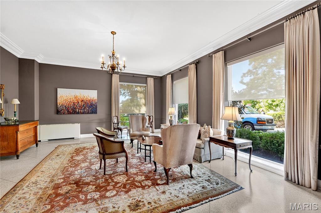900 S Hanley Road 3d Property Photo 3