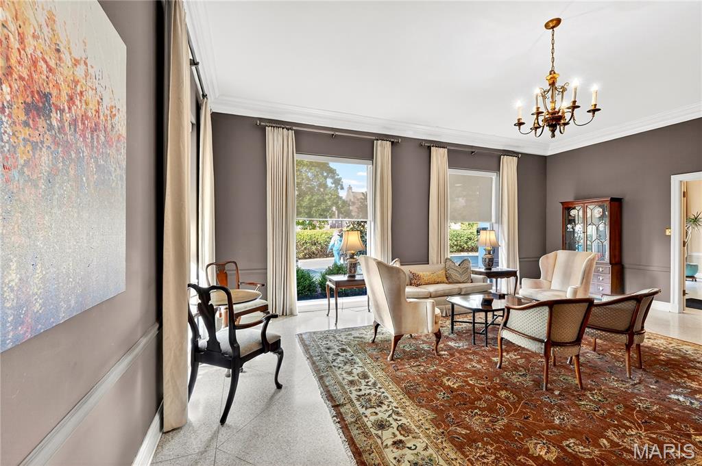 900 S Hanley Road 3d Property Photo 4