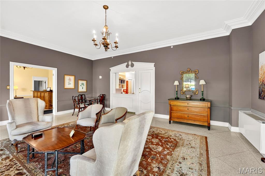 900 S Hanley Road 3d Property Photo 5