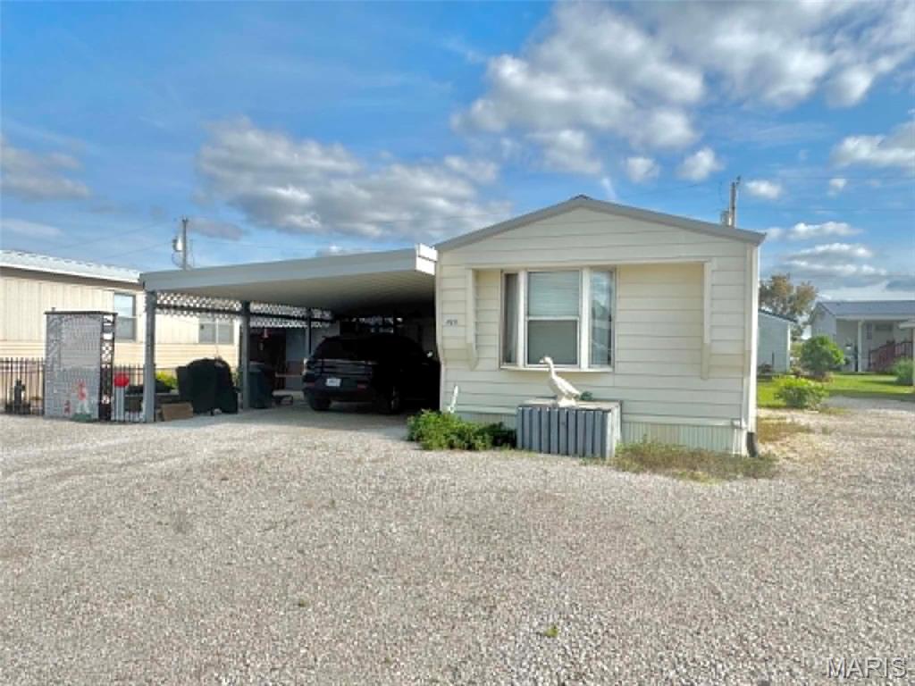 41831 Pleasant Cove Pl Property Photo 1