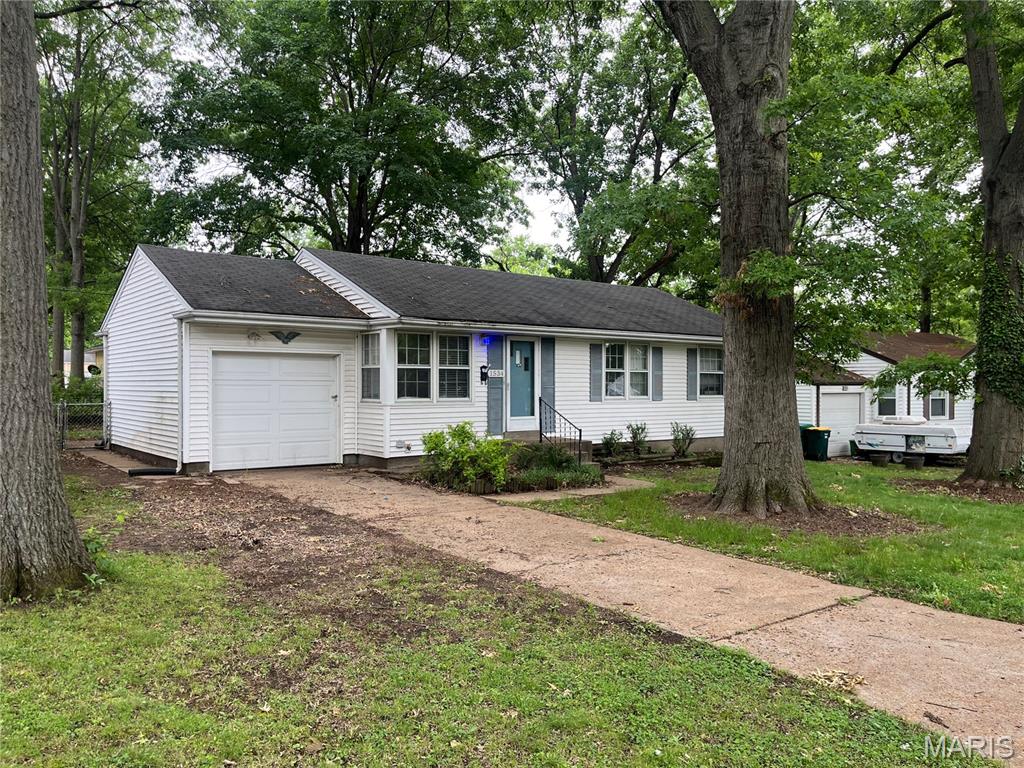 1534 Comet Drive Property Photo 1