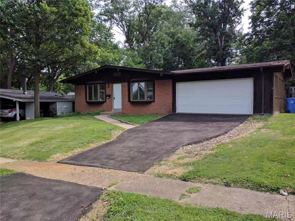 600 Pimlico Drive Property Photo 1