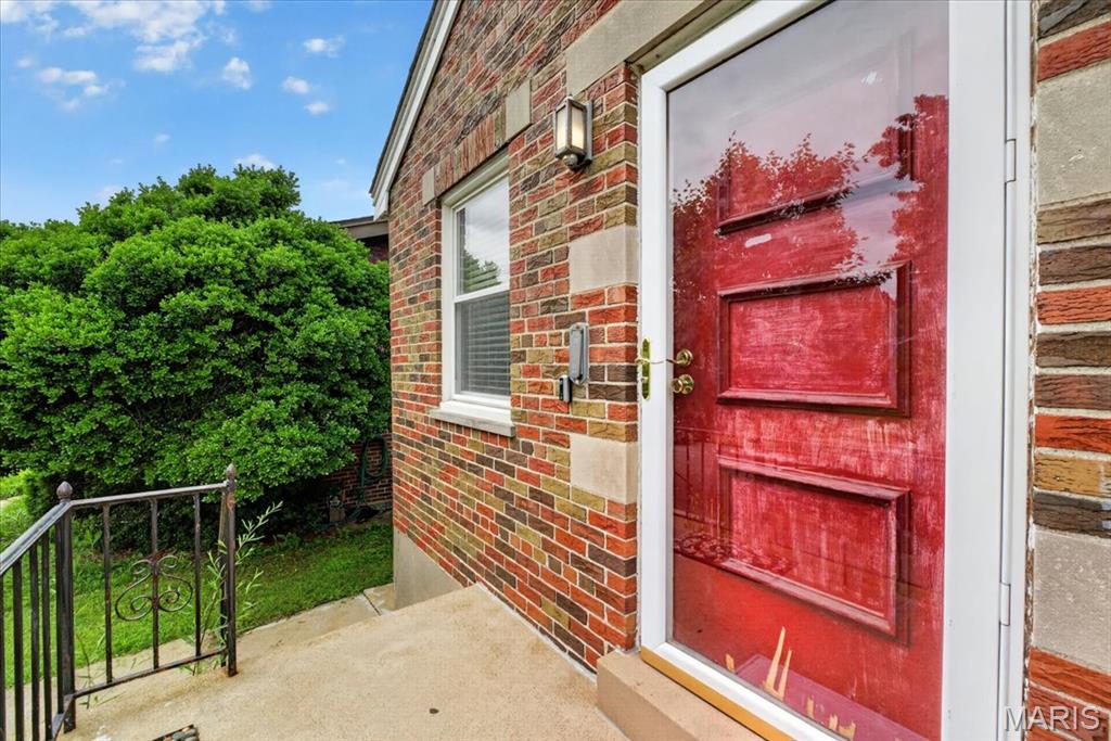 4131 Quincy Street Property Photo 10