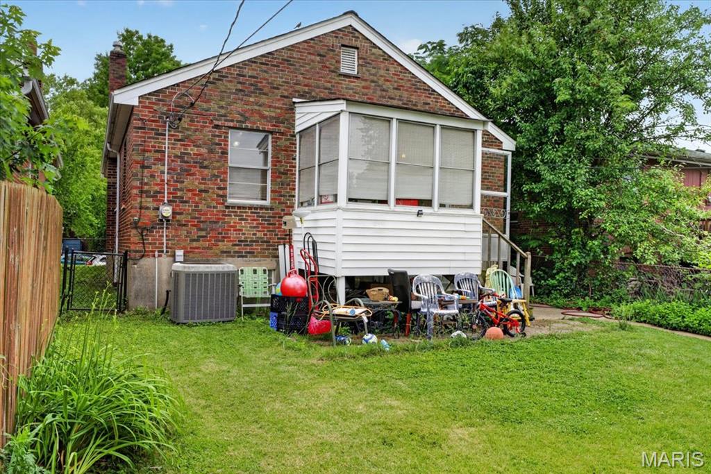 4131 Quincy Street Property Photo 42