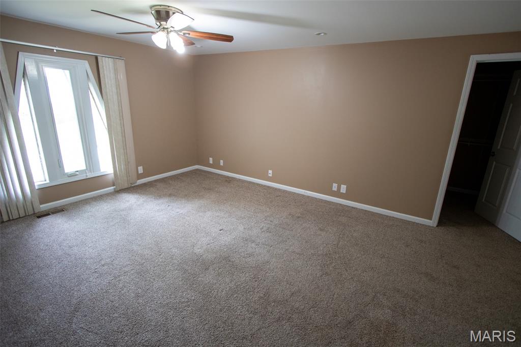 83 Memorial Court Property Photo 12