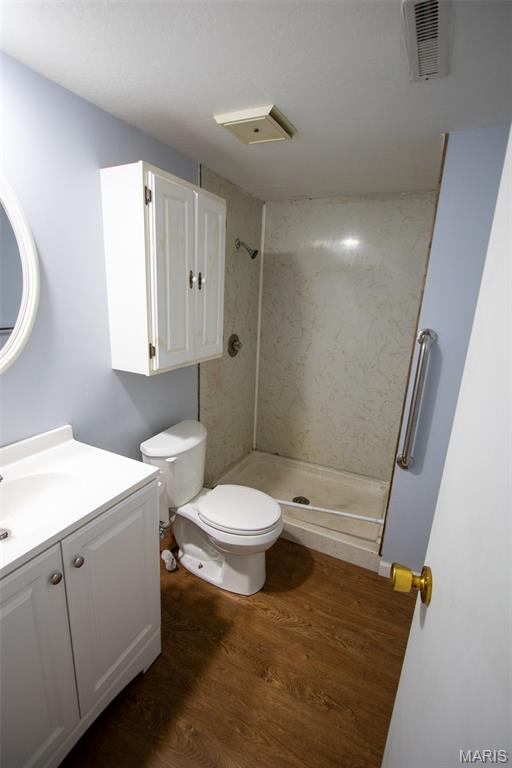 83 Memorial Court Property Photo 14