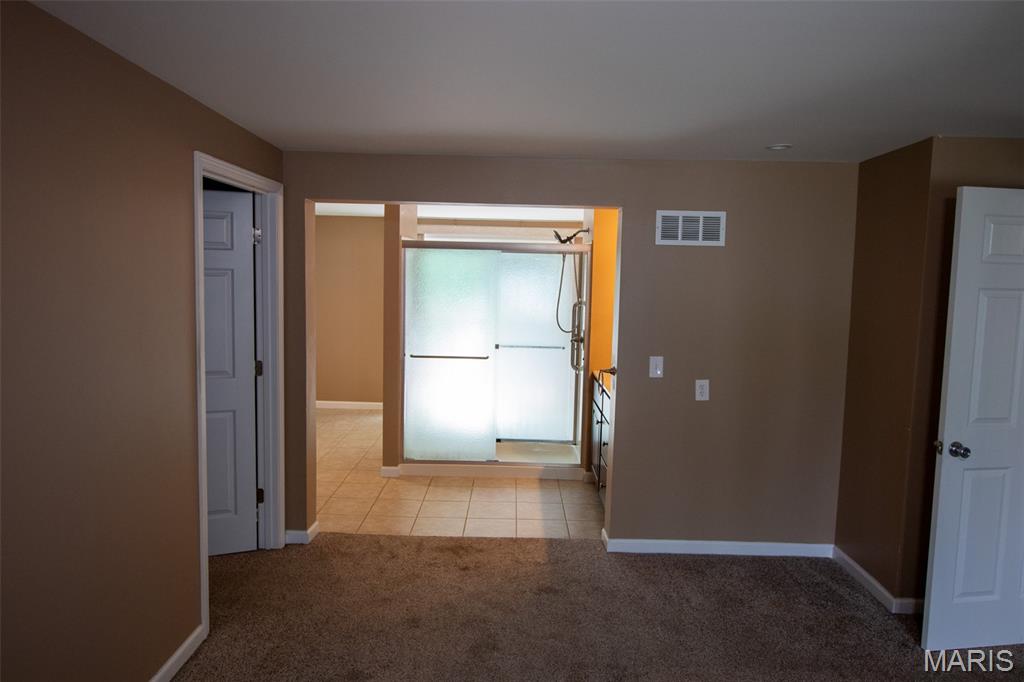 83 Memorial Court Property Photo 15