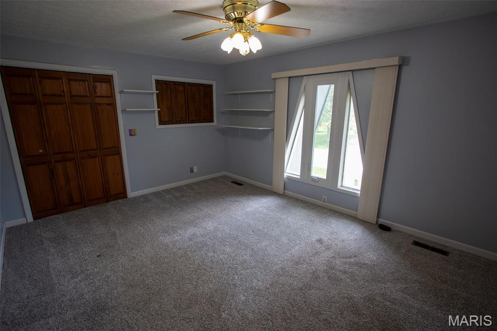 83 Memorial Court Property Photo 29