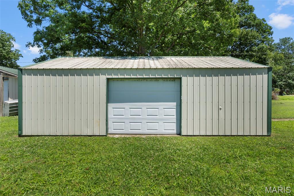 1610 State Highway Property Photo 7