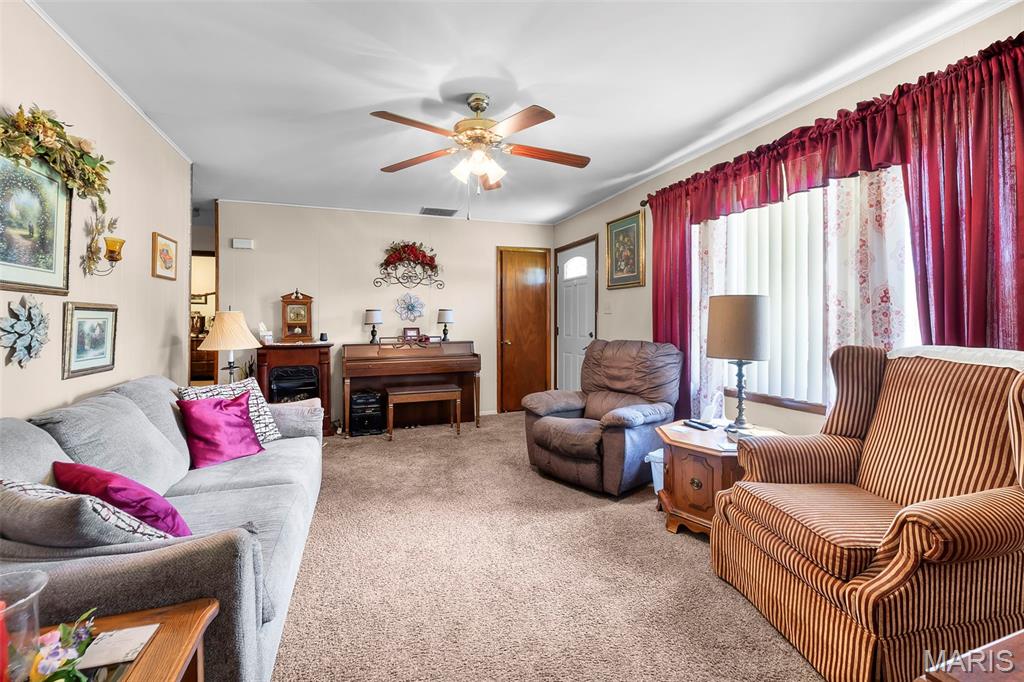1610 State Highway Property Photo 12