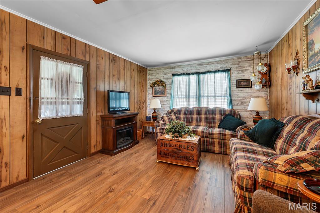 1610 State Highway Property Photo 25