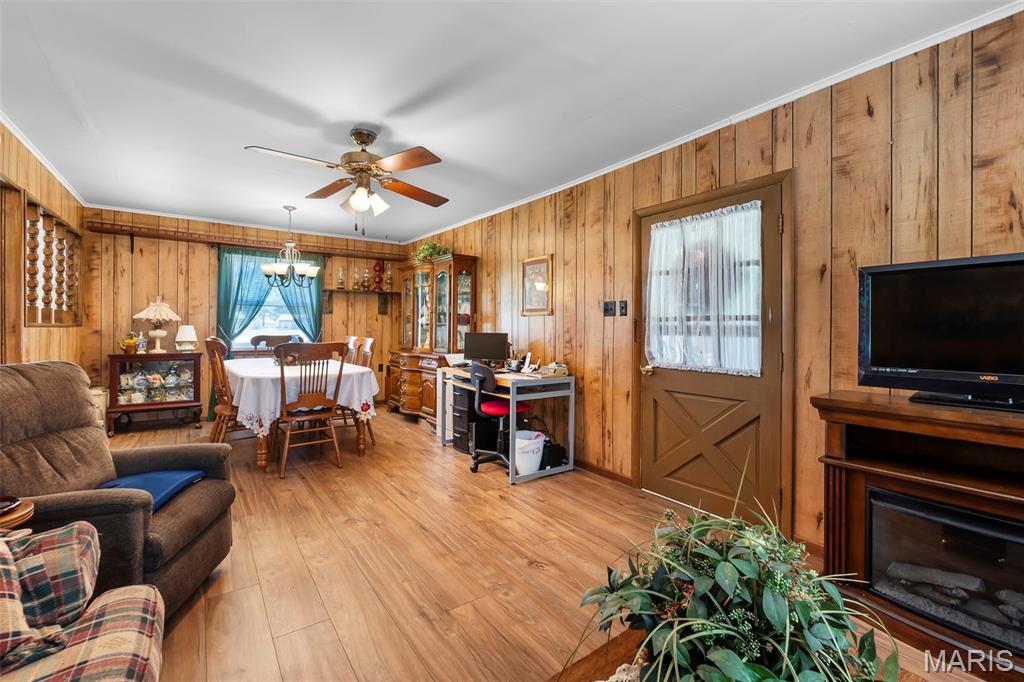 1610 State Highway Property Photo 26