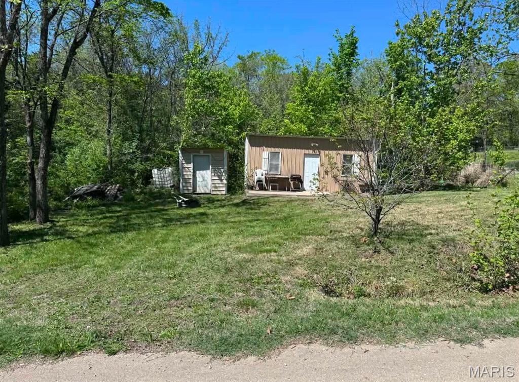 6071 Donna Drive Property Photo 1