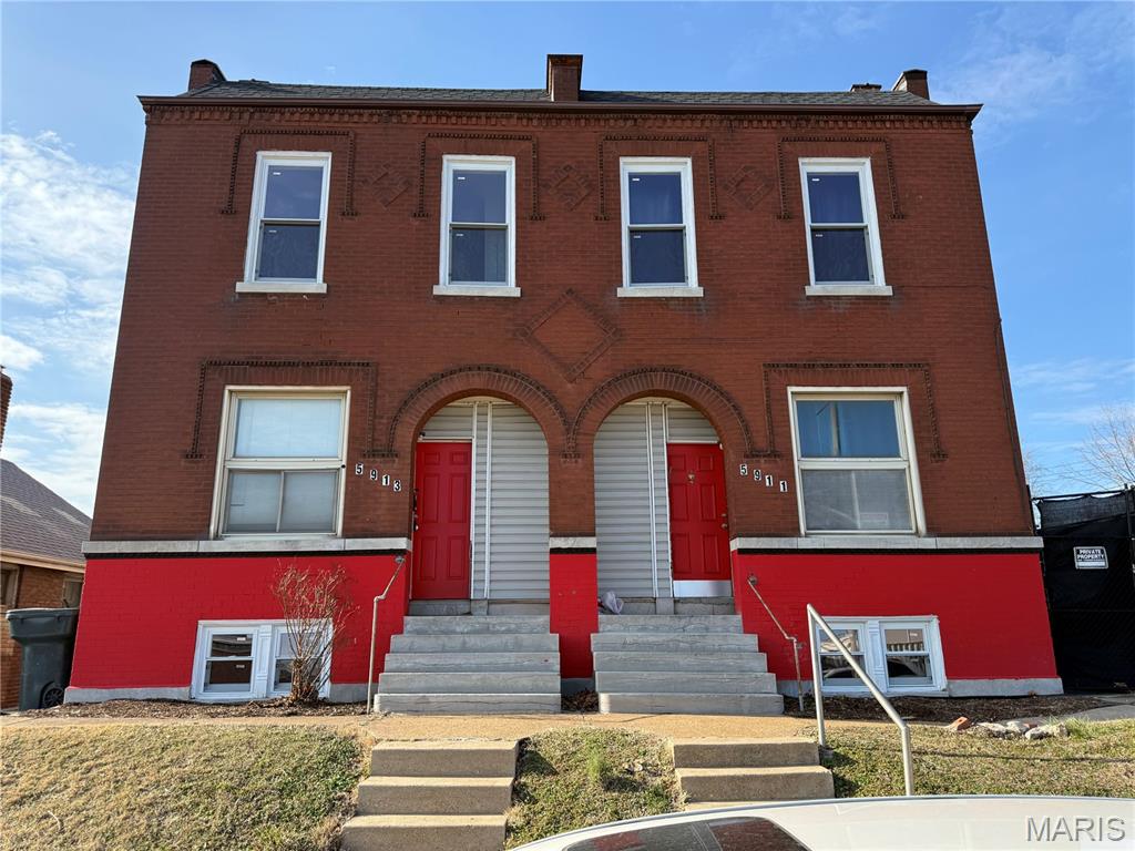 5911 S Broadway Property Photo 1