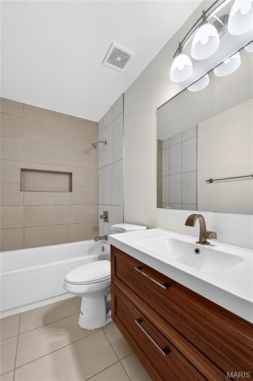 771 Highland Hill Court G Property Photo 13