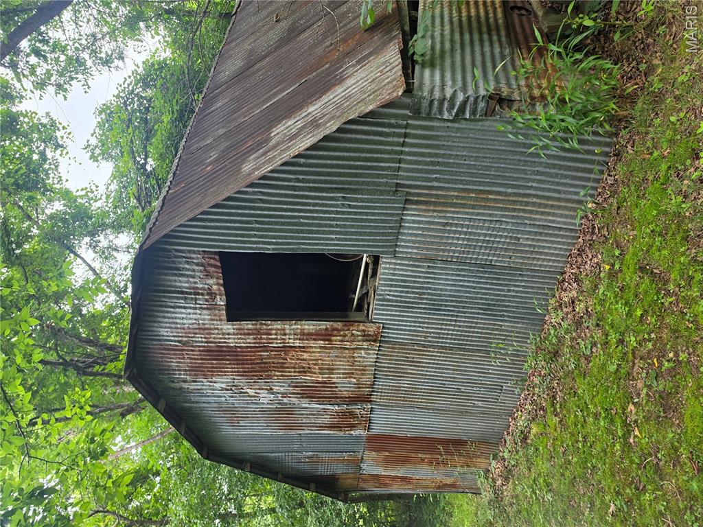 2478 Fowler Road Property Photo 25