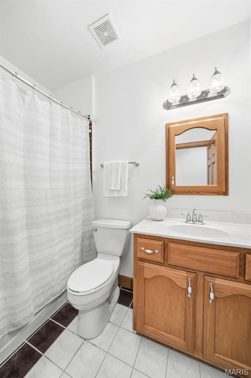 64 Dumont Court Property Photo 20