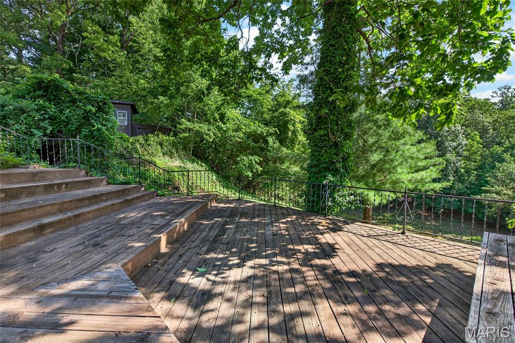 19 Fox Dr. Property Photo 42