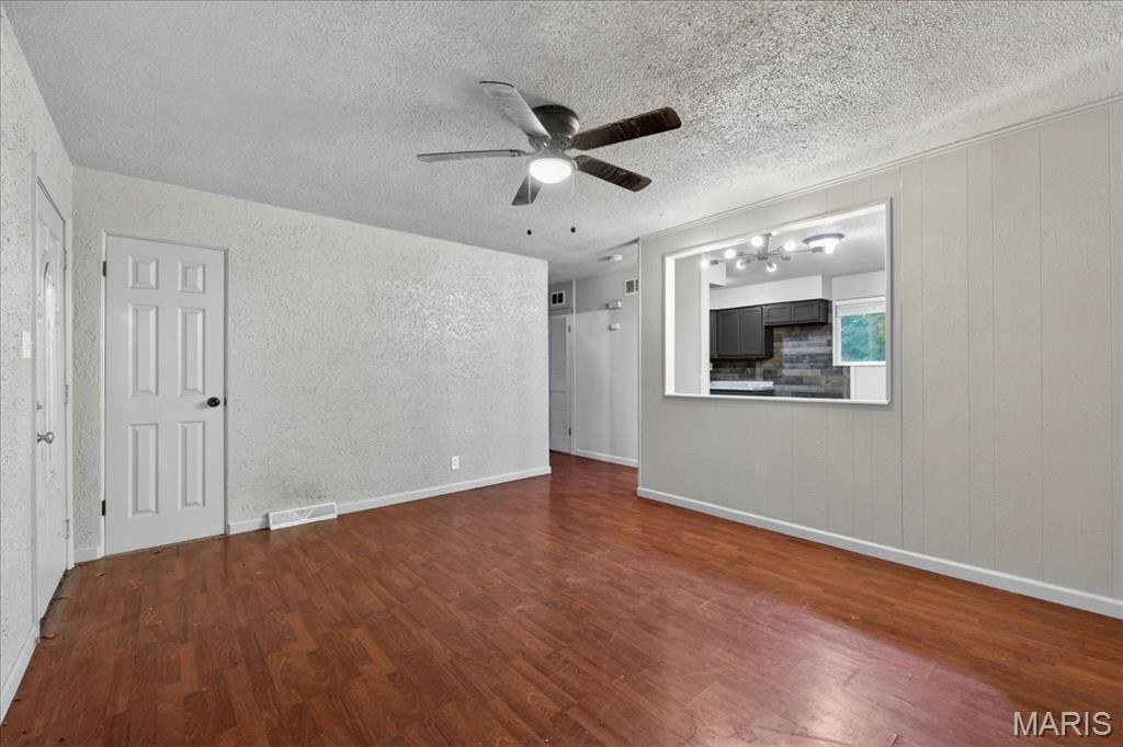 722 State Street Property Photo 5