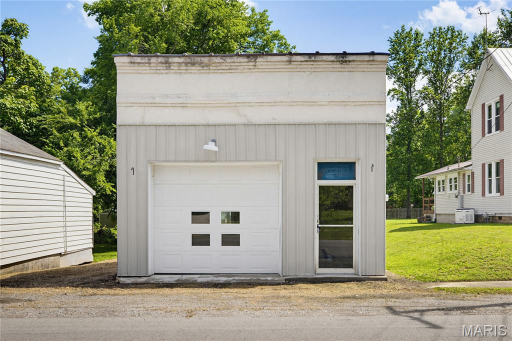 903 State Highway Z Property Photo 1