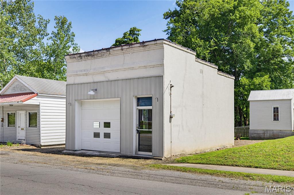 903 State Highway Z Property Photo 2