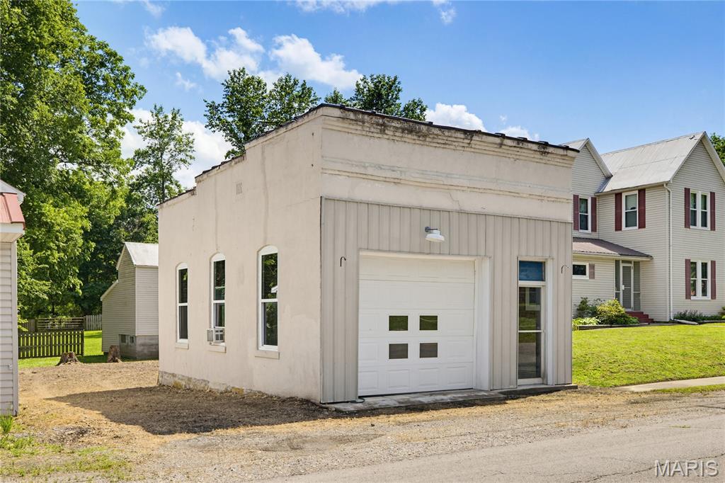 903 State Highway Z Property Photo 3