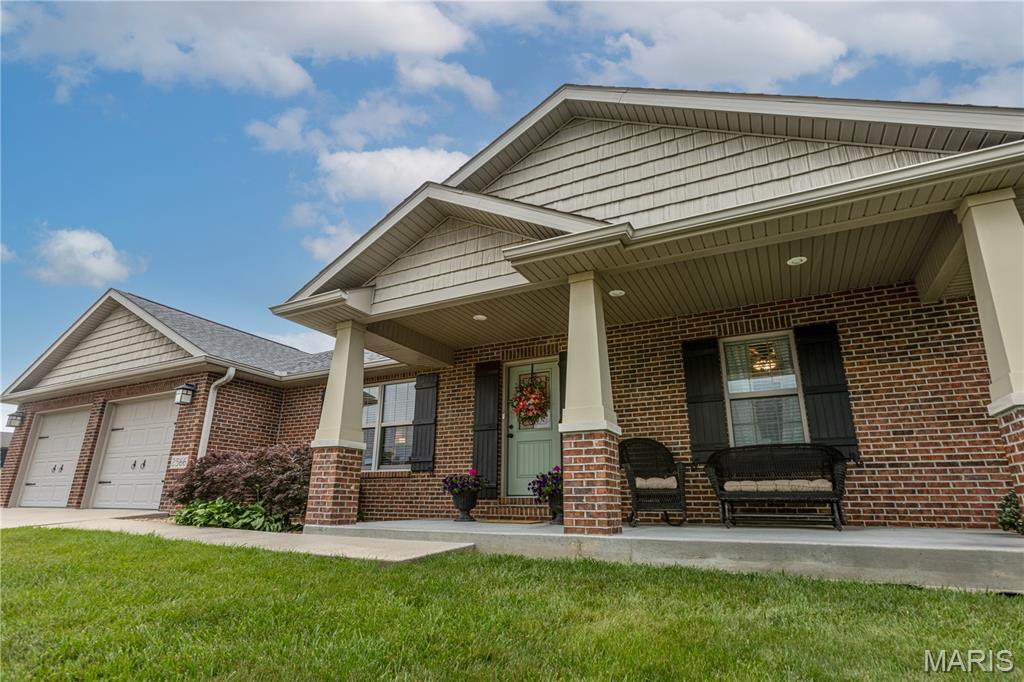 2566 Prairie View Trail Property Photo 3