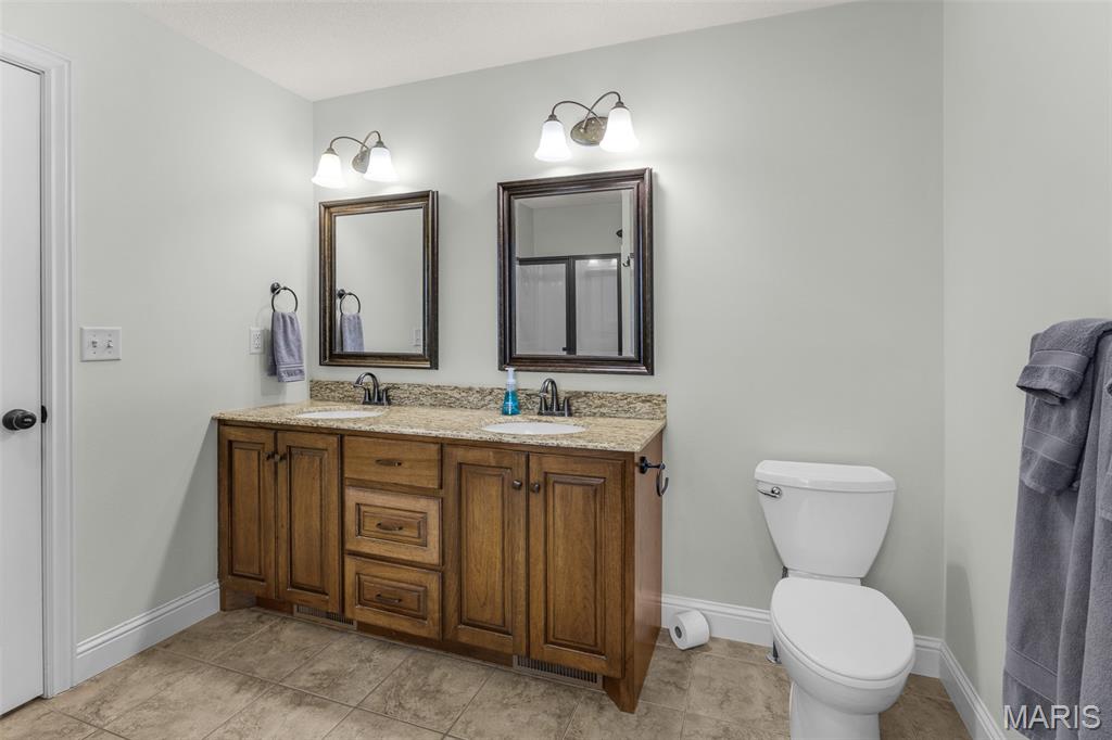 2566 Prairie View Trail Property Photo 32
