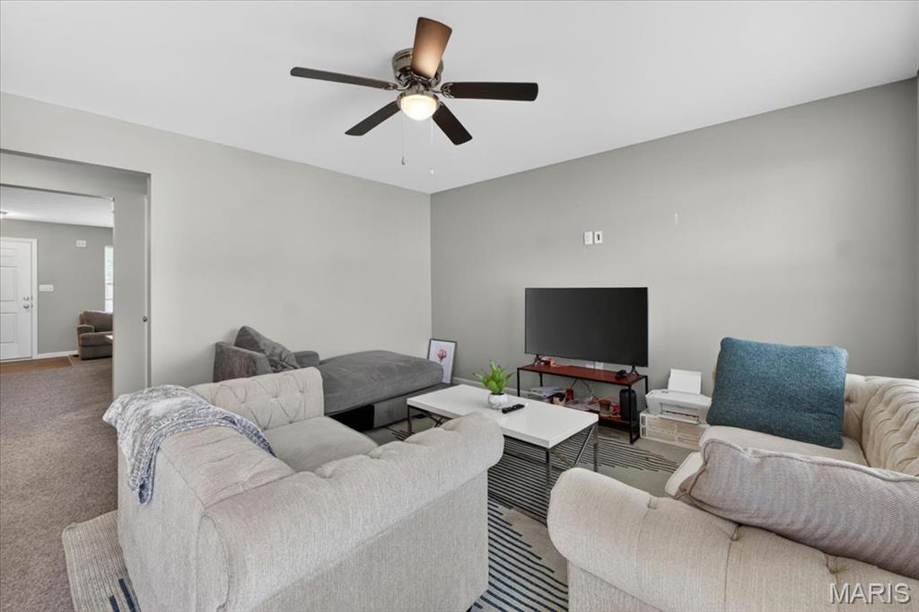 618 Palisades Drive Property Photo 6