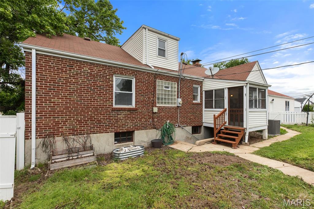 9938 Coventry Lane Property Photo 35