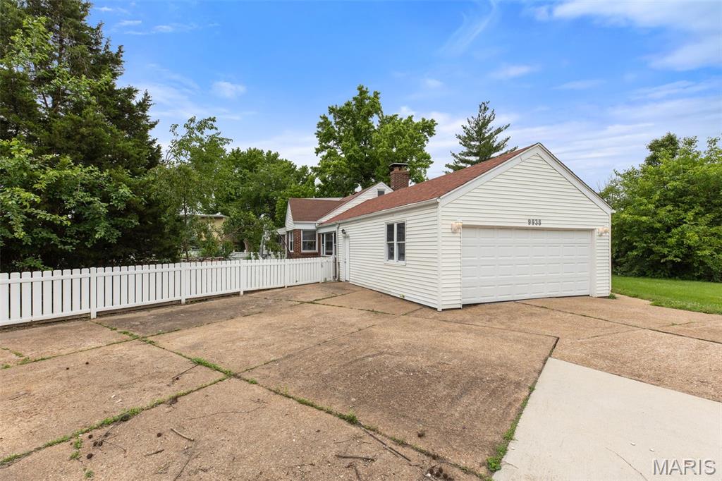 9938 Coventry Lane Property Photo 36