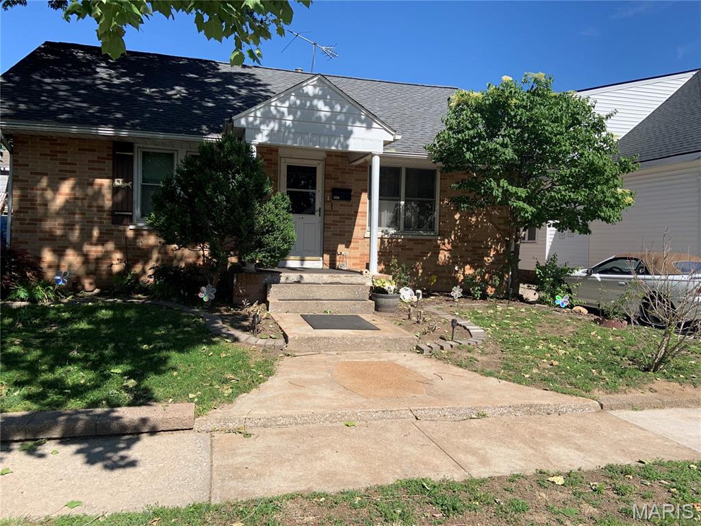 606 Monroe Street Property Photo 1