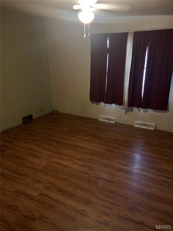 606 Monroe Street Property Photo 12