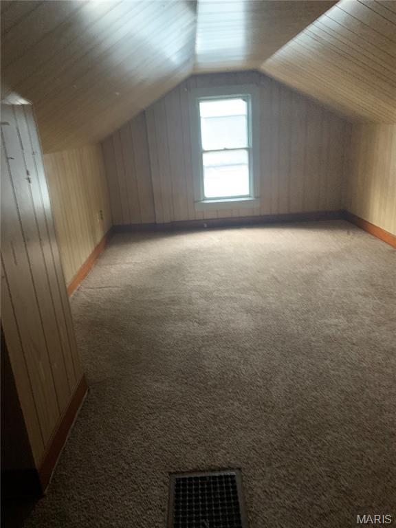 606 Monroe Street Property Photo 15