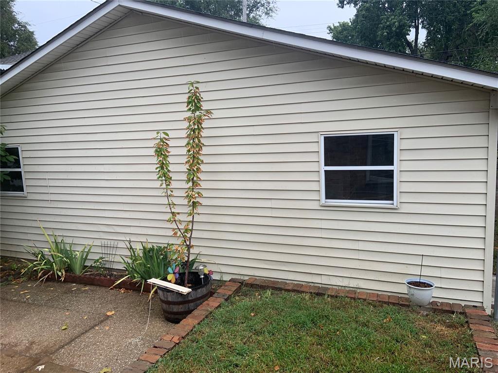 606 Monroe Street Property Photo 16