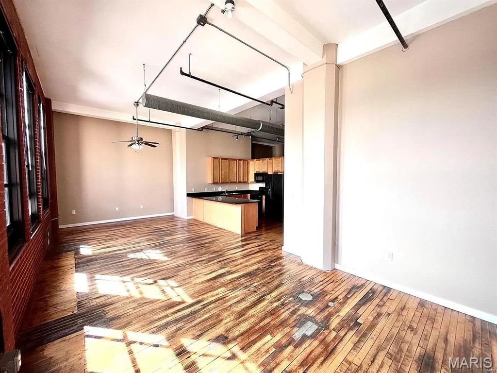 1520 Washington Avenue R616 Property Photo 3