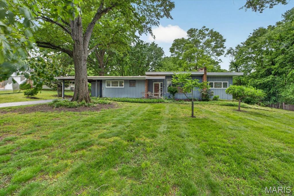 33 Topping Lane Property Photo 1