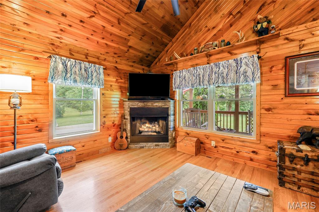662 Nixon School Road Property Photo 17
