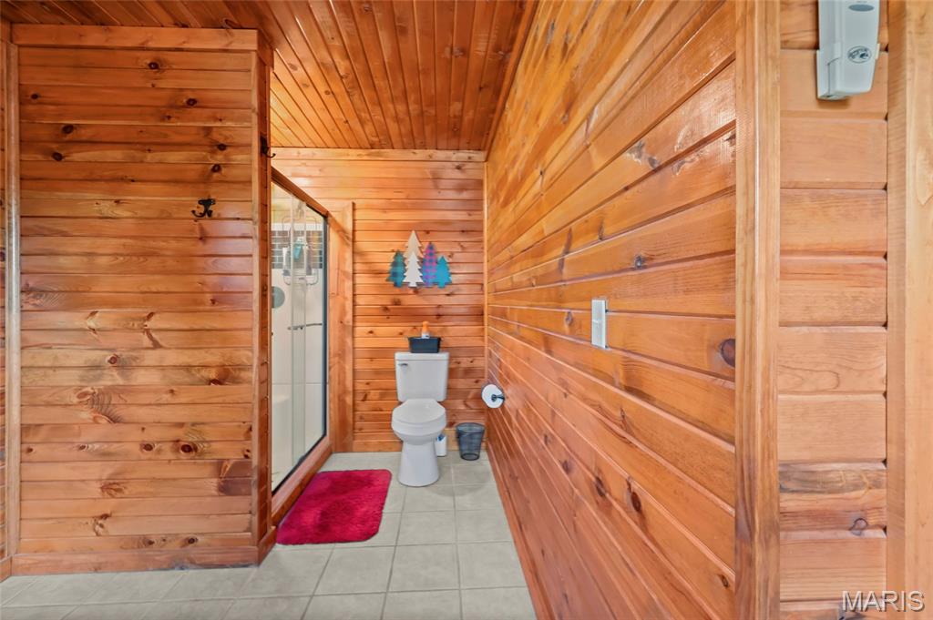 662 Nixon School Road Property Photo 41