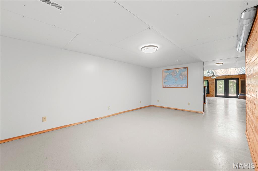 662 Nixon School Road Property Photo 52