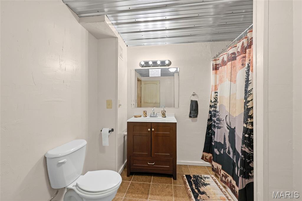 662 Nixon School Road Property Photo 62