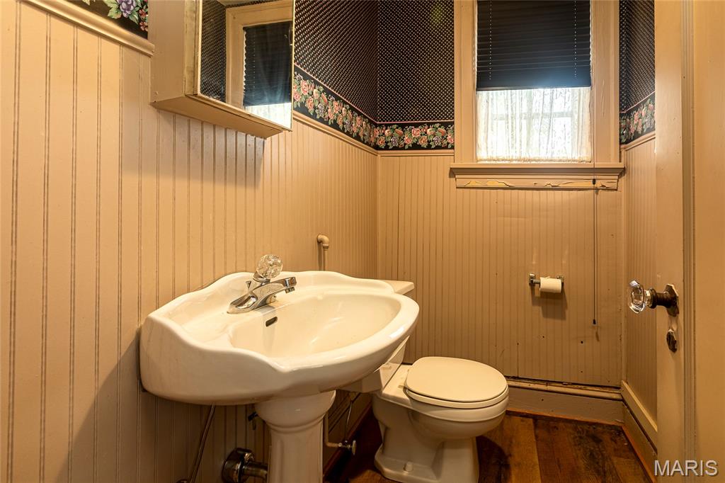 202 W Poplar Property Photo 44