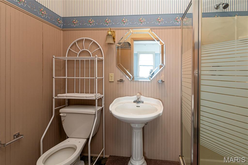 202 W Poplar Property Photo 56